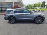 2025 Explorer Thumbnail 2