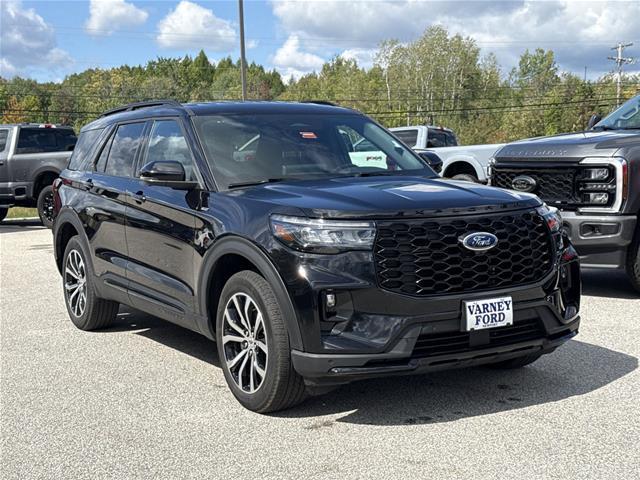 2025 Ford Explorer - $38,995
