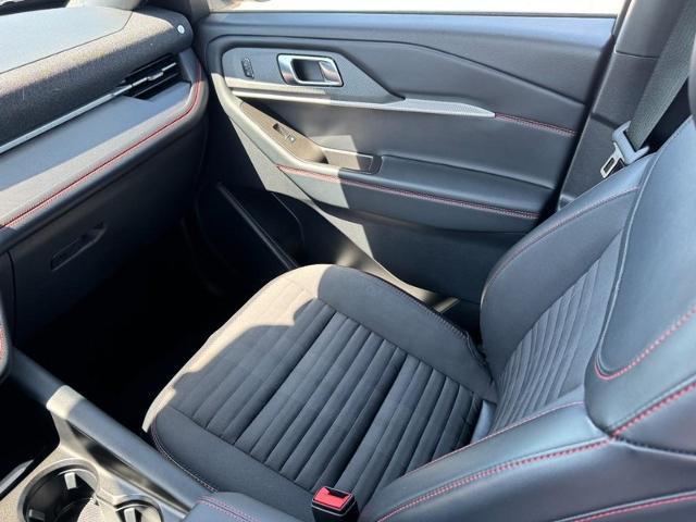 2025 Ford Explorer - $36,500
