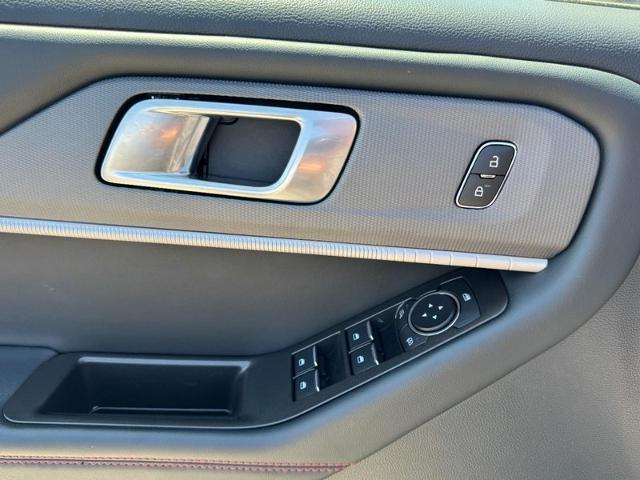 2025 Ford Explorer - $36,500