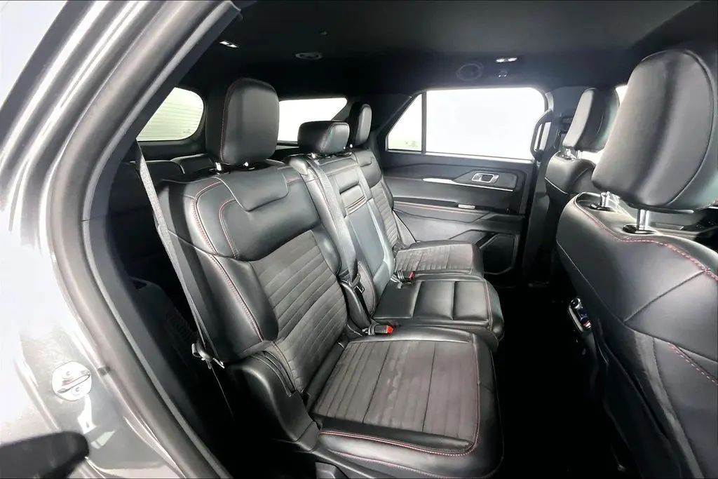 2025 Ford Explorer - $40,541