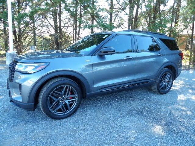 2025 Ford Explorer - $42,918