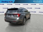 2025 Explorer Thumbnail 8