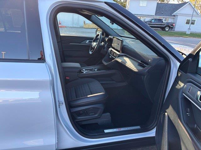 2026 Ford Explorer - $42,000
