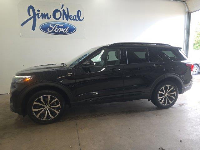 2026 Ford Explorer - $40,900