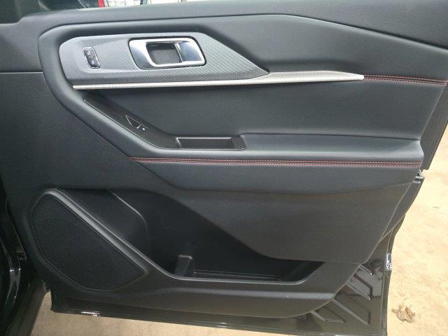 2026 Ford Explorer - $40,900