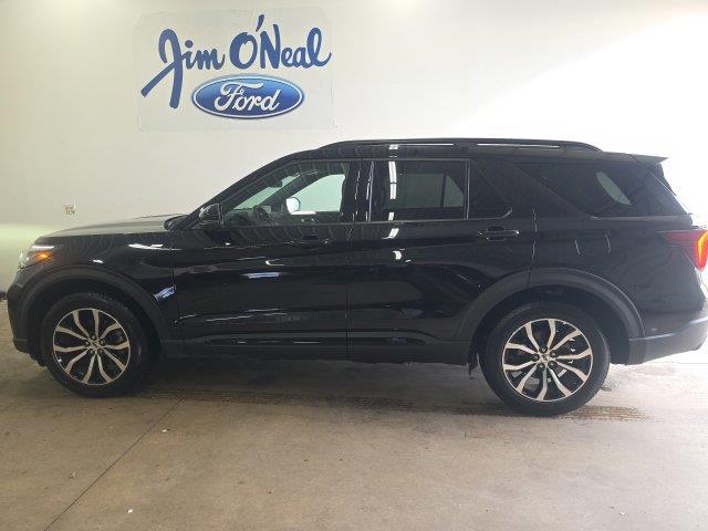 2026 Ford Explorer - $40,900
