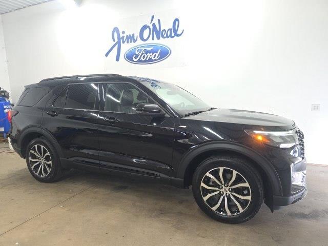 2026 Ford Explorer - $40,900