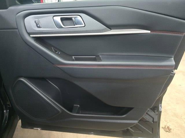 2026 Ford Explorer - $40,900