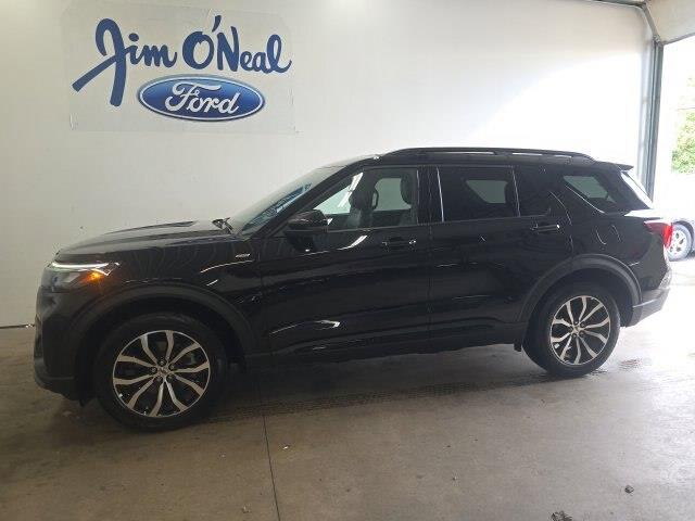 2026 Ford Explorer - $40,900