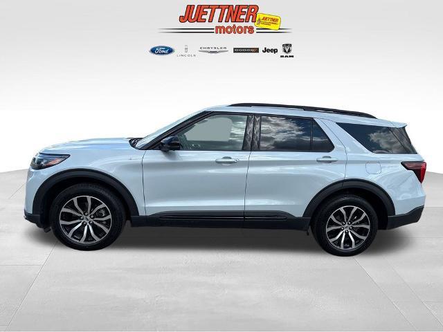 2026 Ford Explorer - $41,995