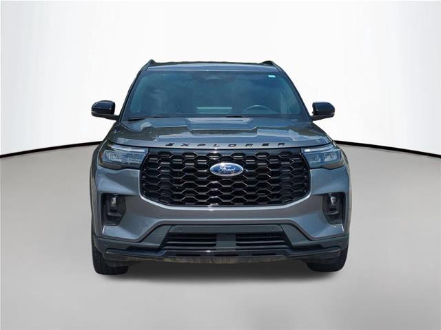 2025 Ford Explorer - $37,895