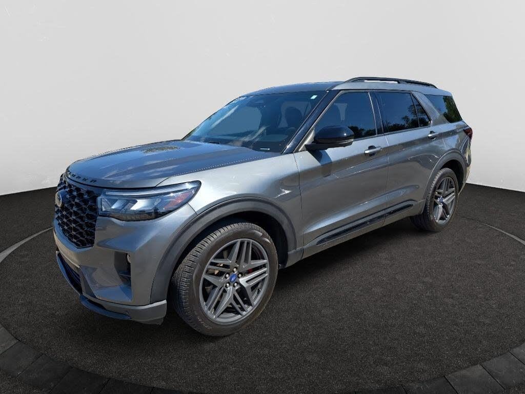 2025 Ford Explorer - $36,995