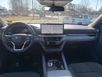 2025 Explorer Thumbnail 11