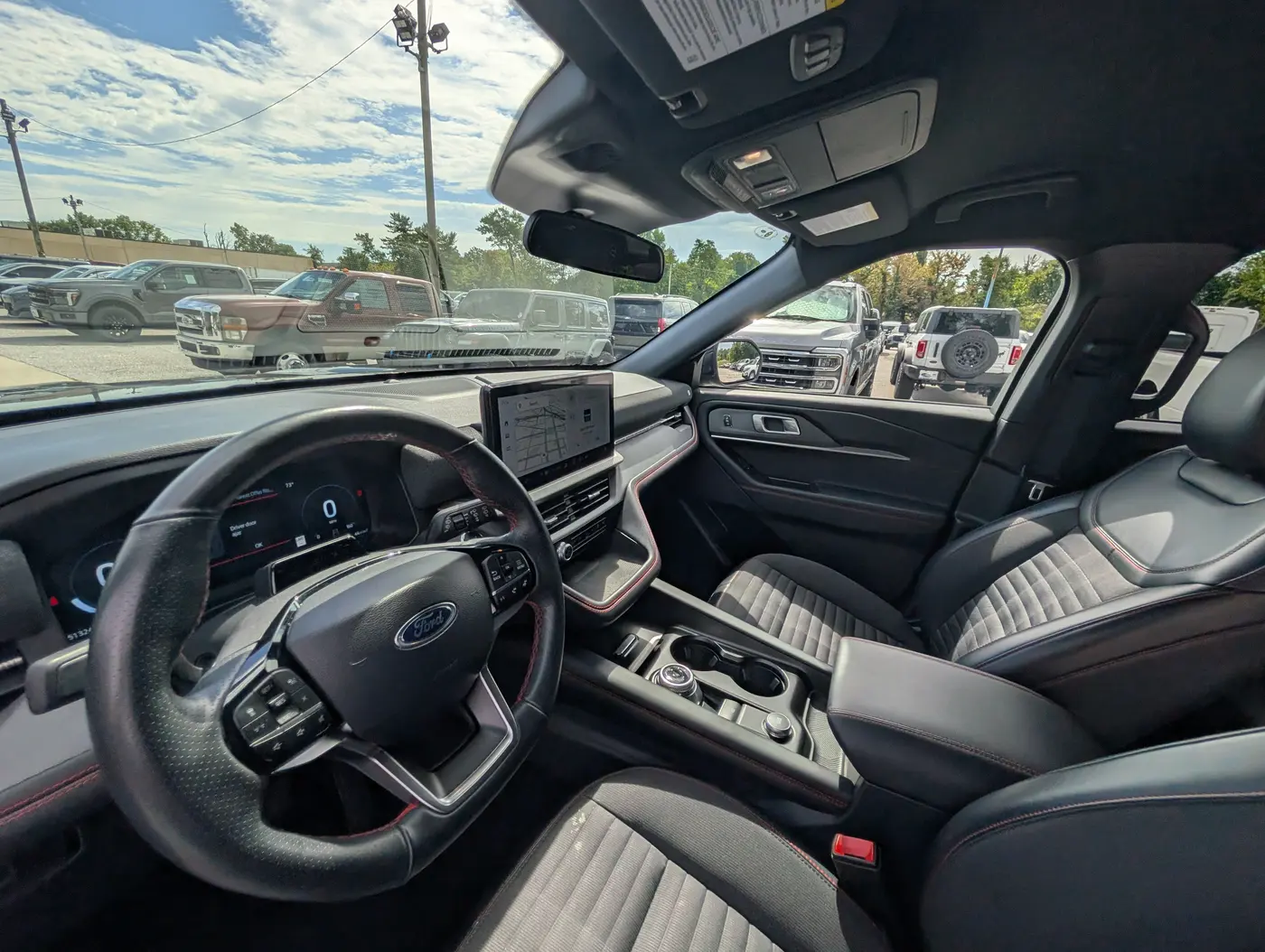 2025 Ford Explorer - $34,500