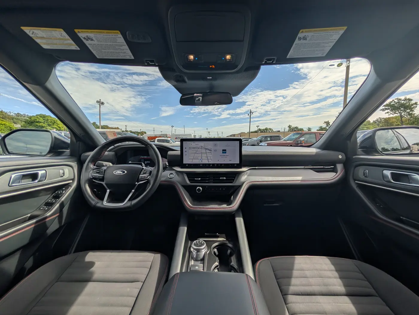 2025 Ford Explorer - $34,500