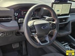 2025 Explorer Thumbnail 19
