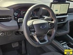 2025 Explorer Thumbnail 19