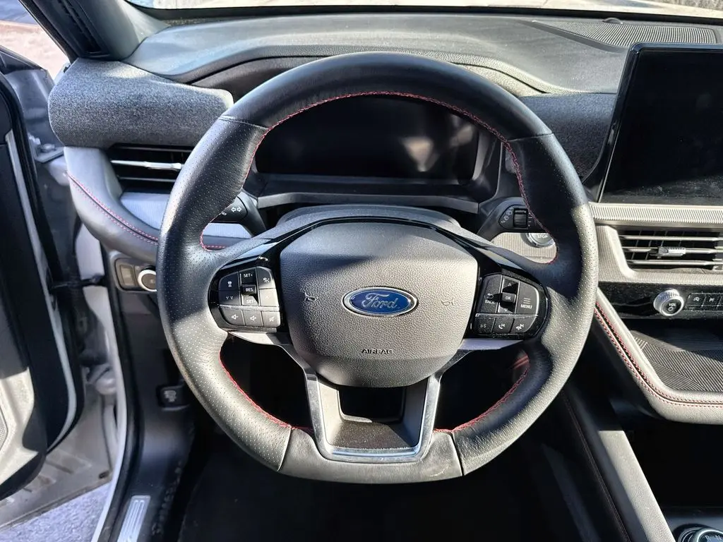 2026 Ford Explorer - $38,893