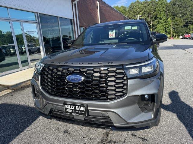 2026 Ford Explorer - $38,995