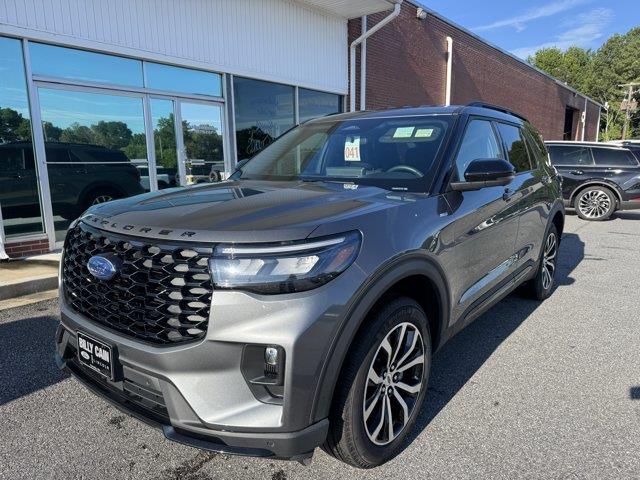2026 Ford Explorer - $38,995