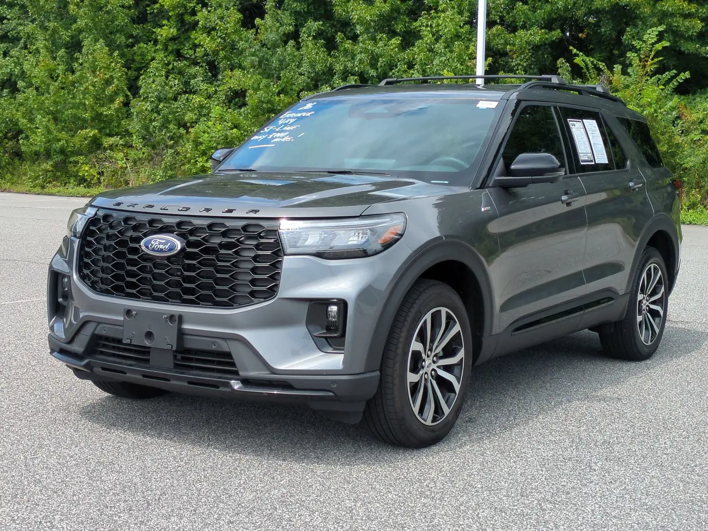2026 Ford Explorer - $39,500