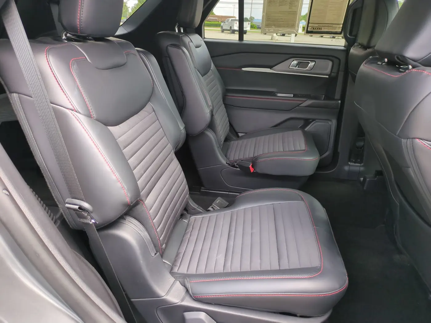 2026 Ford Explorer - $39,500