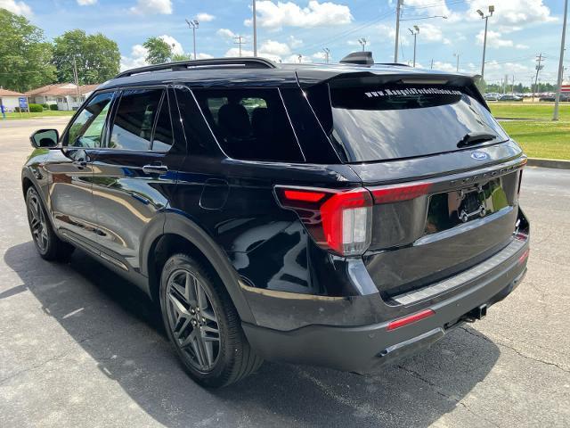 2025 Ford Explorer - $40,333