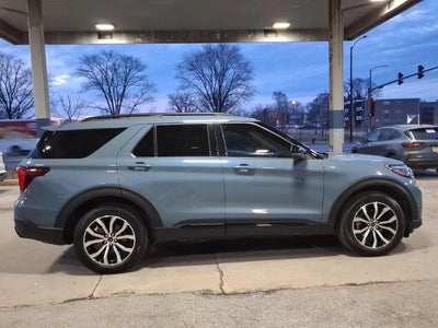 2025 Ford Explorer AWD St-Line 4DR SUV