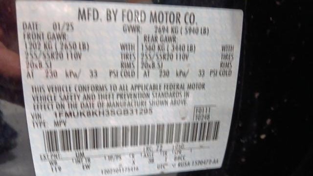 2025 Ford Explorer ST-Line