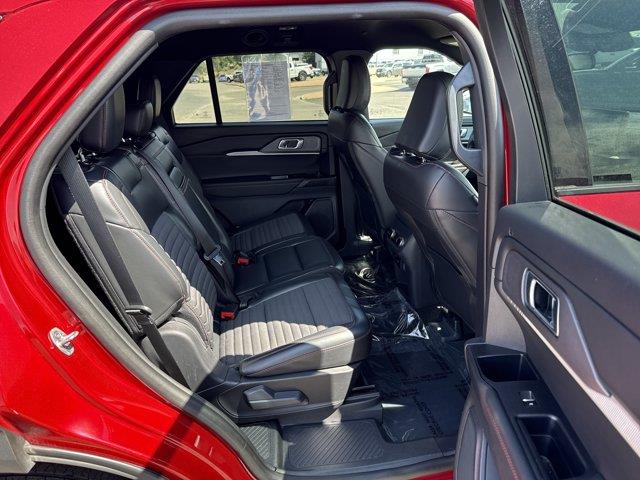 2025 Ford Explorer - $40,195