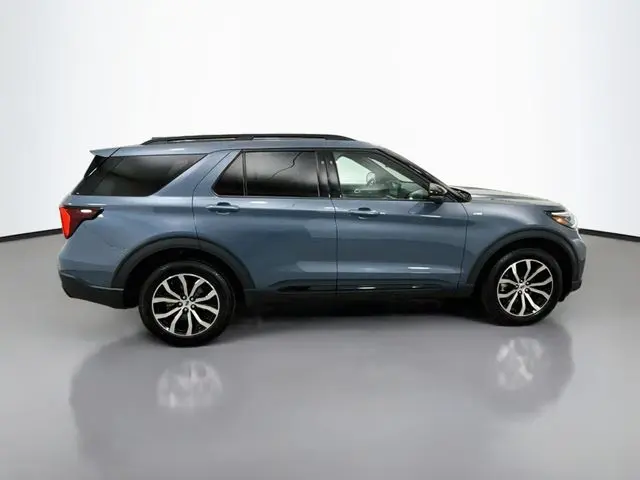 2025 Ford Explorer - $36,412