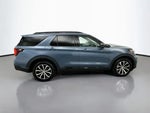 2025 Explorer Thumbnail 7