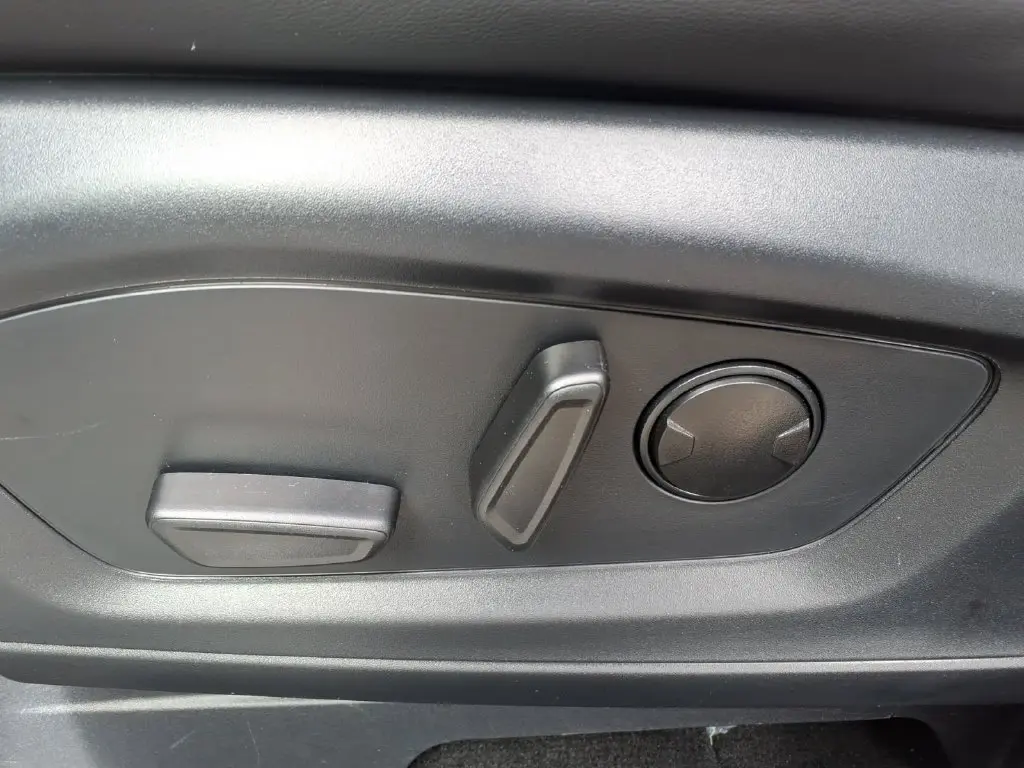 2026 Ford Explorer - $49,945