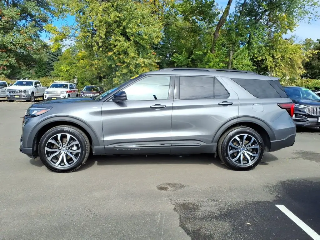 2026 Ford Explorer - $49,945