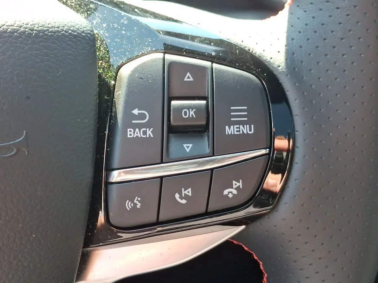 2026 Ford Explorer - $44,587