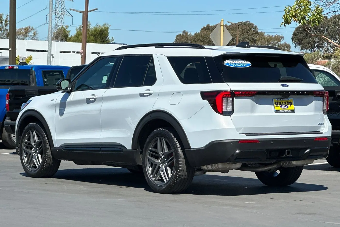 2026 Ford Explorer - $43,906