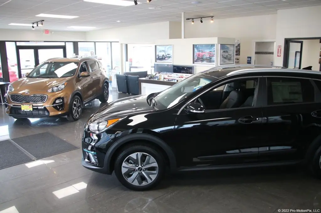 2026 Ford Explorer - $43,906
