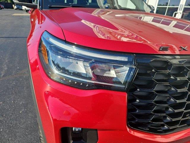 2025 Ford Explorer - $39,998