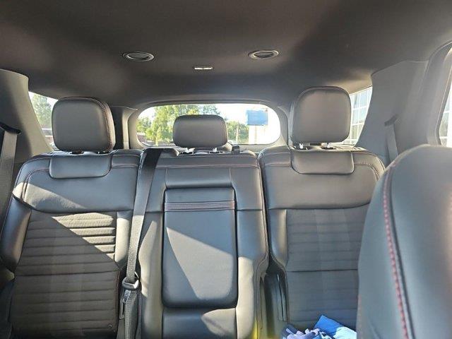 2025 Ford Explorer - $39,998