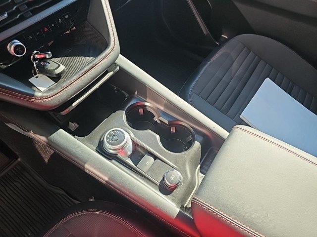2025 Ford Explorer - $39,998