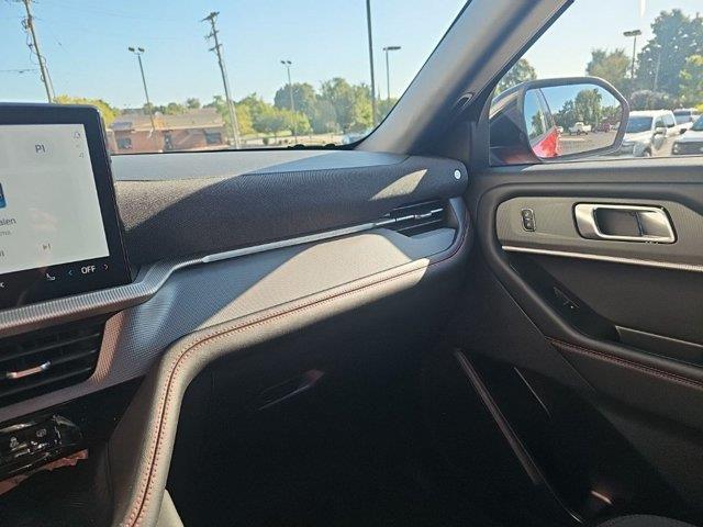 2025 Ford Explorer - $39,998