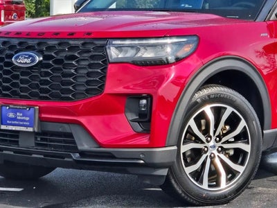 2025 Ford Explorer AWD St-Line 4DR SUV