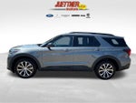 2025 Explorer Thumbnail 2