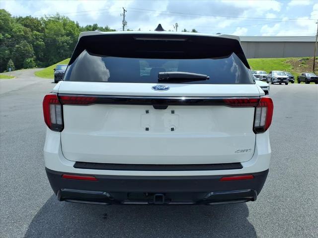 2025 Ford Explorer - $43,997