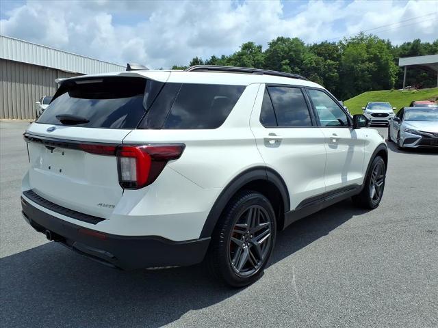 2025 Ford Explorer - $43,997