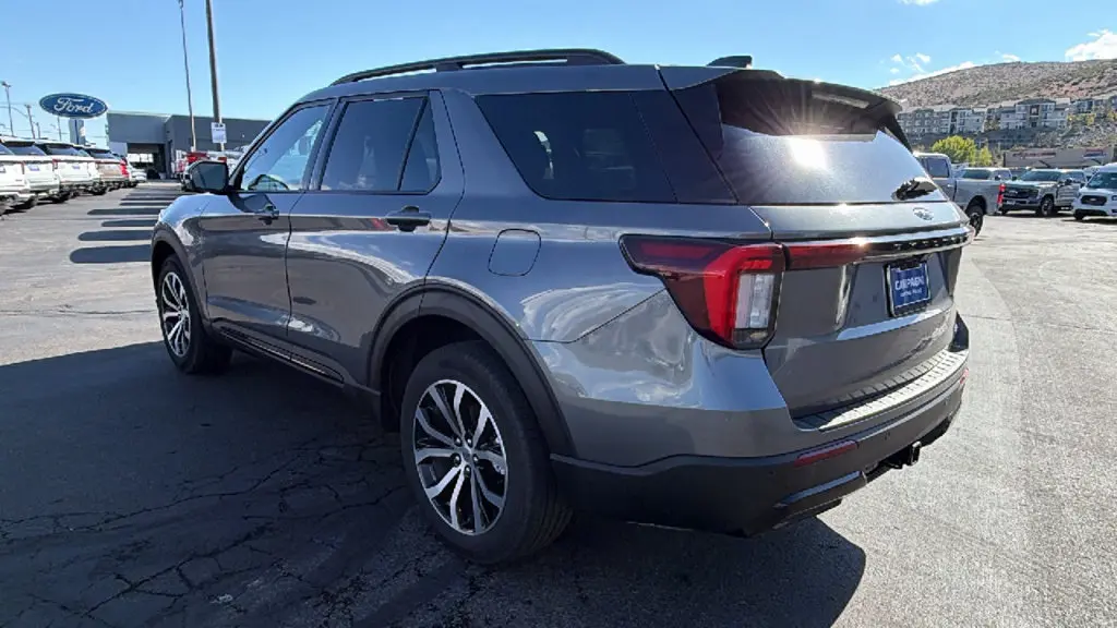 2025 Ford Explorer - $36,869