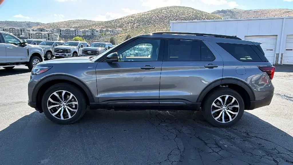 2025 Ford Explorer - $36,869