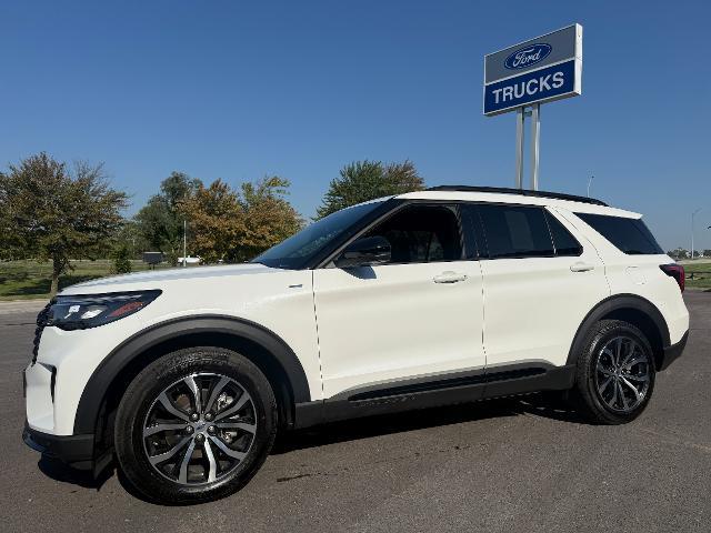 2026 Ford Explorer - $44,995