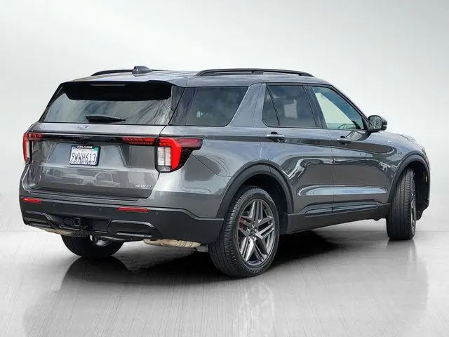 2026 Ford Explorer - $48,035
